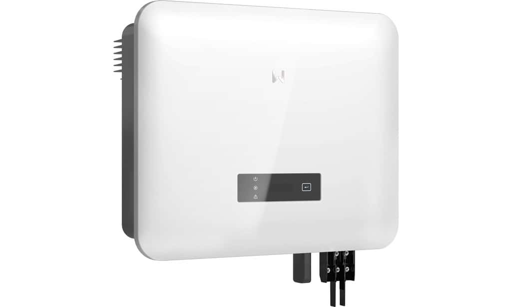 20 kW Three-Phase Solar Inverter 2 MPPT GoodWe GW20K-SDT-30 with reference GW20K-SDT-30 from the brand GOODWE