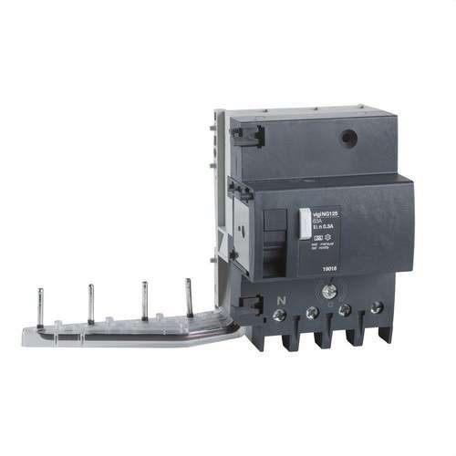 Bloc diferențial VIGI NG125/63 4P 300mA Clasa AC cu referința 19005 de la marca SCHNEIDER ELECTRIC