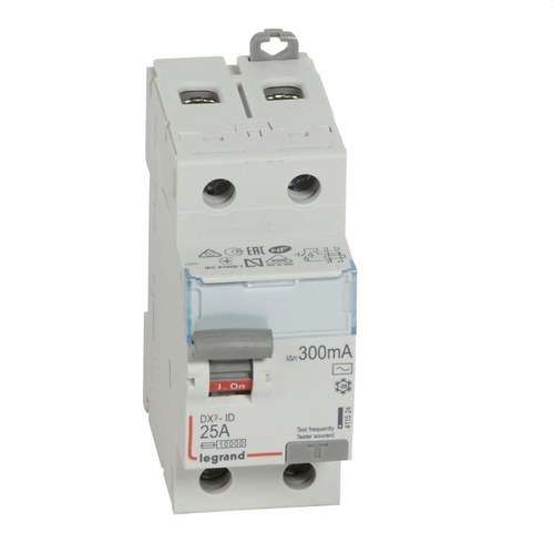 Diferențial DX3 2P 25A 300mA Clasa AC cu referința 411524 de la marca LEGRAND