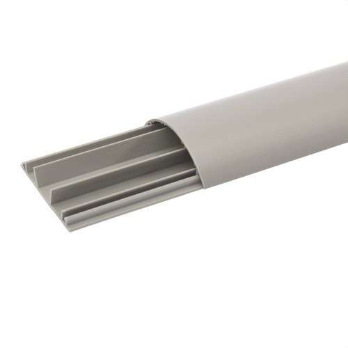 Canal de podea 75x18mm DLPLUS cu referința 030093 de la marca LEGRAND