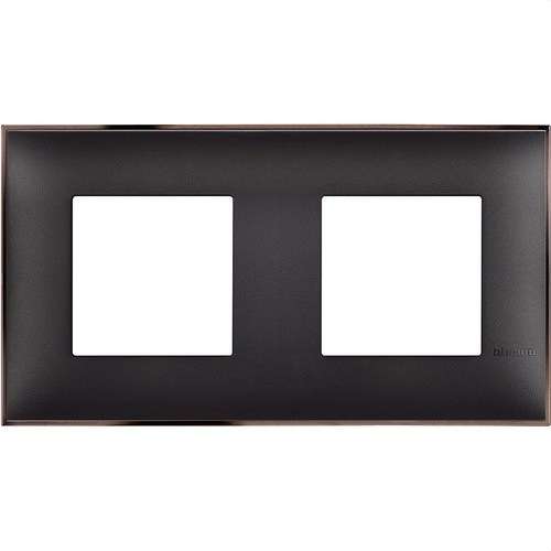 Ramă decorativă pentru 2x2 module nichel negru Classia cu referința R4802M2BH de la marca BTICINO