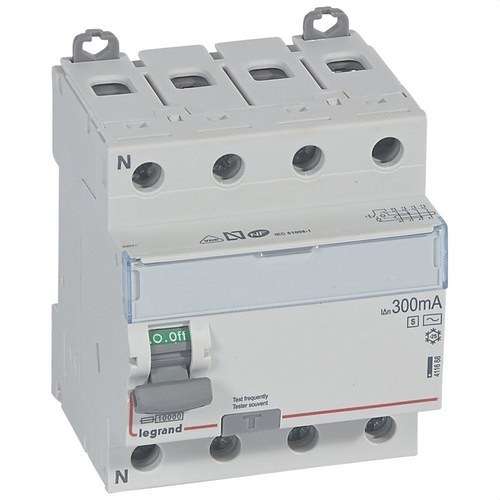 Diferențial DX³ 4P 400V 40A Curba AC 300mA 4 module cu referința 411668 de la marca LEGRAND