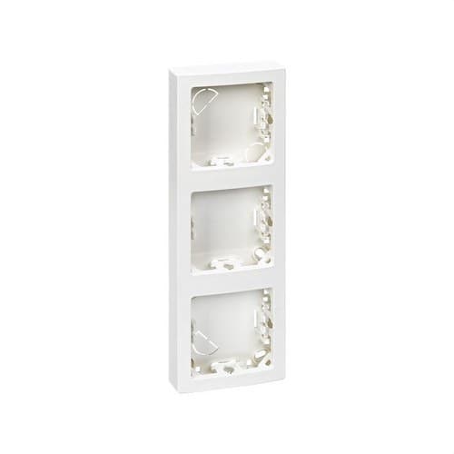Rama cu bază pentru 3 elemente verticale alb Simon 73 Loft cu referința 73631-60 de la marca SIMON