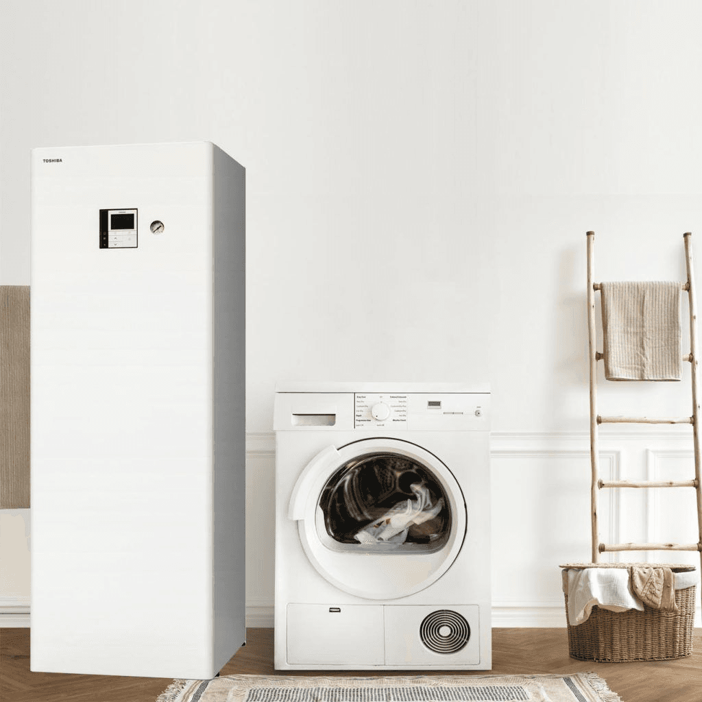 Set aerotermal Toshiba Estía All-In-One Gamma Y 65 14 kW 210 litri - Trifazic cu referința ESTIAALLINONEGAMMAY65 de la marca TOSHIBA